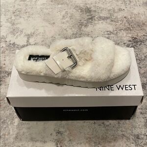 Nine West White Furry Buckle Slippers